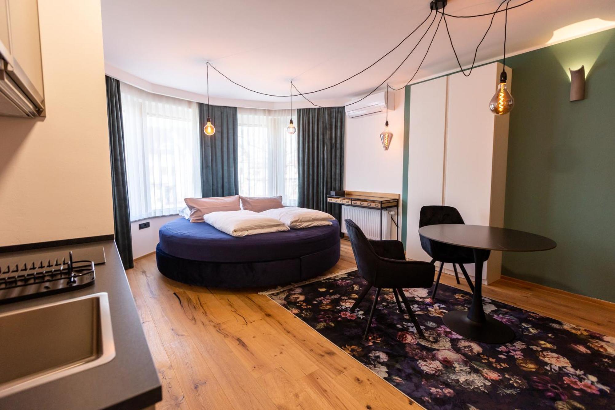 Kavenija Apartmaji - Free Parking Maribor Exteriér fotografie