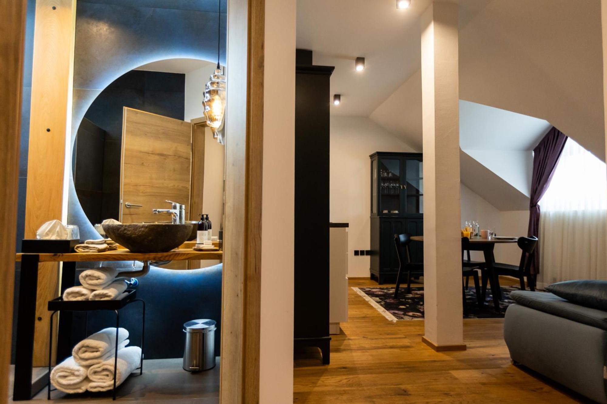 Kavenija Apartmaji - Free Parking Maribor Exteriér fotografie